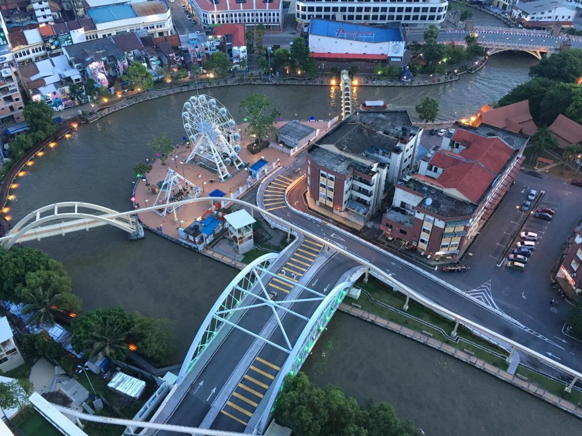 Luxury 3Br Penthouse I The Shore Hotel & Residence I Seaview I Poolview I 6-9Pax 豪华3房顶层公寓 Malacca Екстер'єр фото